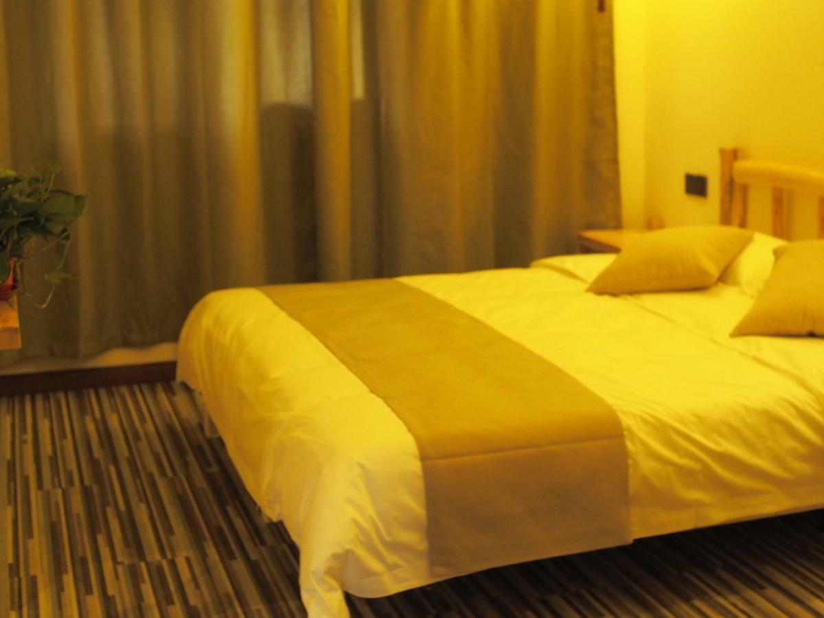 Right Here Hotel Tunhuang Kültér fotó